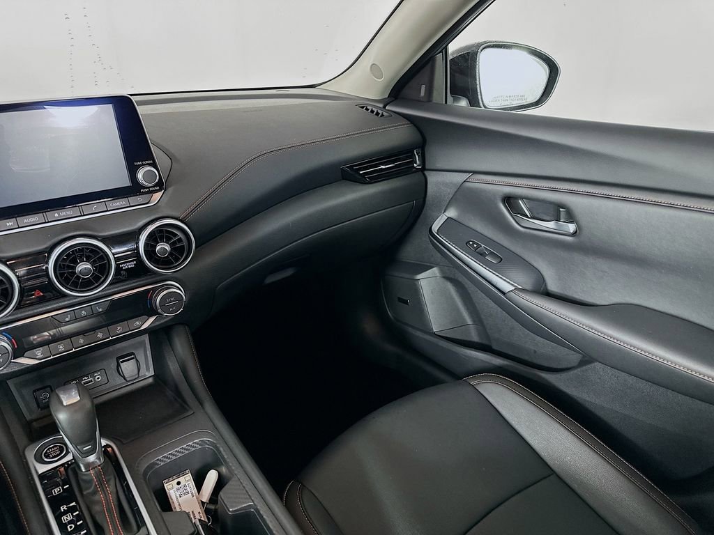 Used 2024 Nissan Sentra SR w/ SR Premium Package image 31
