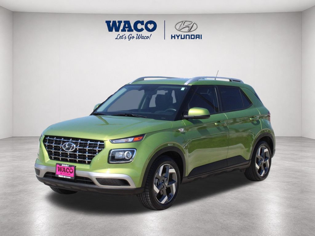 Used 2024 Hyundai Venue SEL FWD image 3