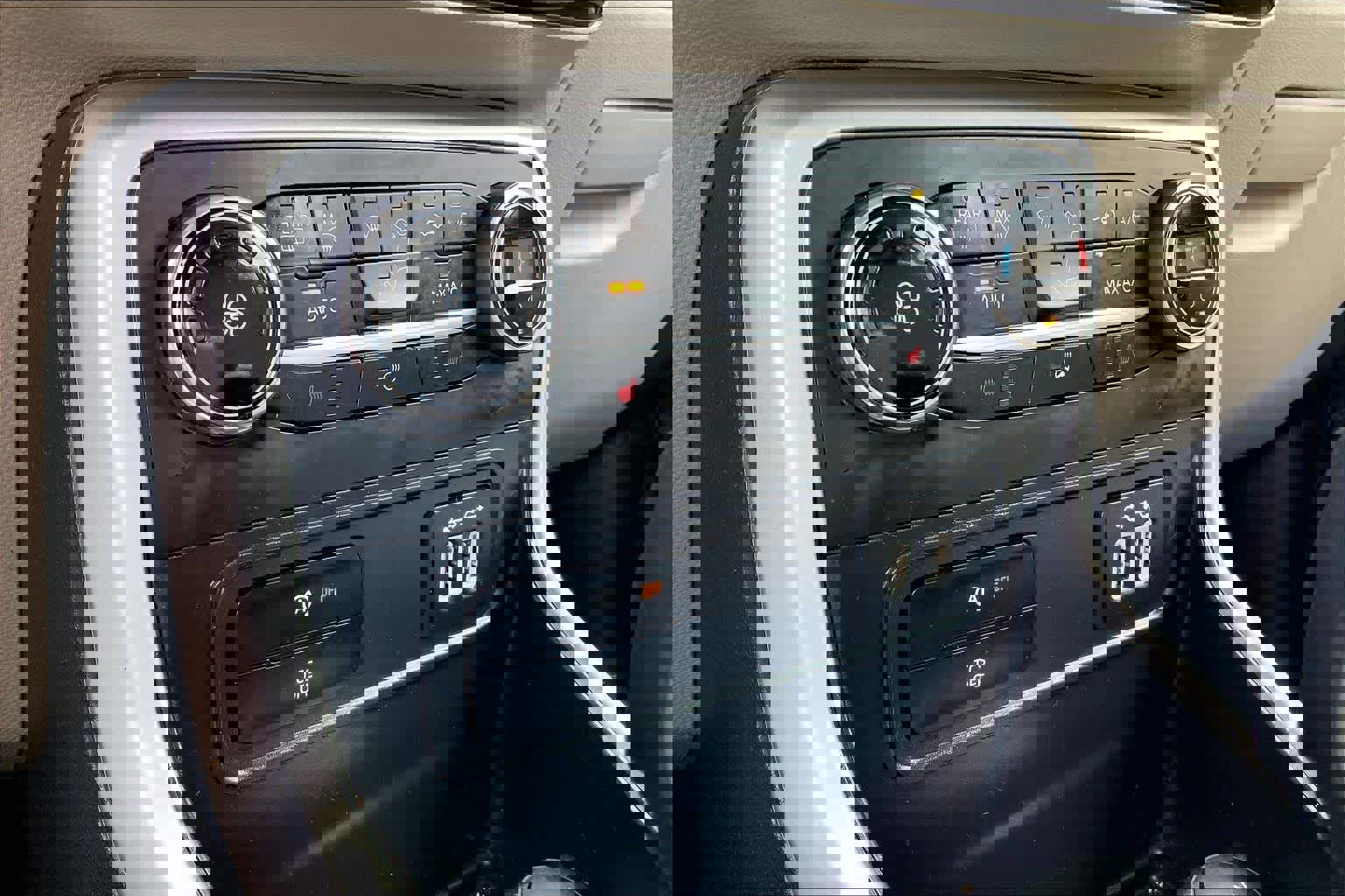 Used 2020 Ford EcoSport Titanium image 34