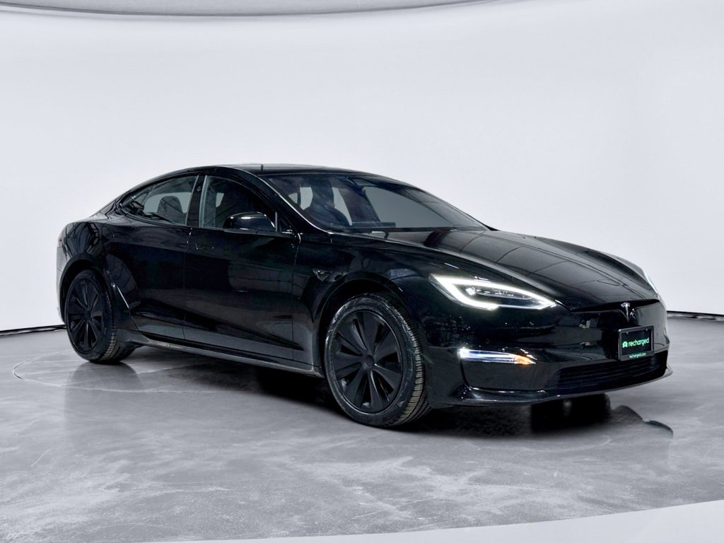 Used 2021 Tesla Model S Plaid image 4