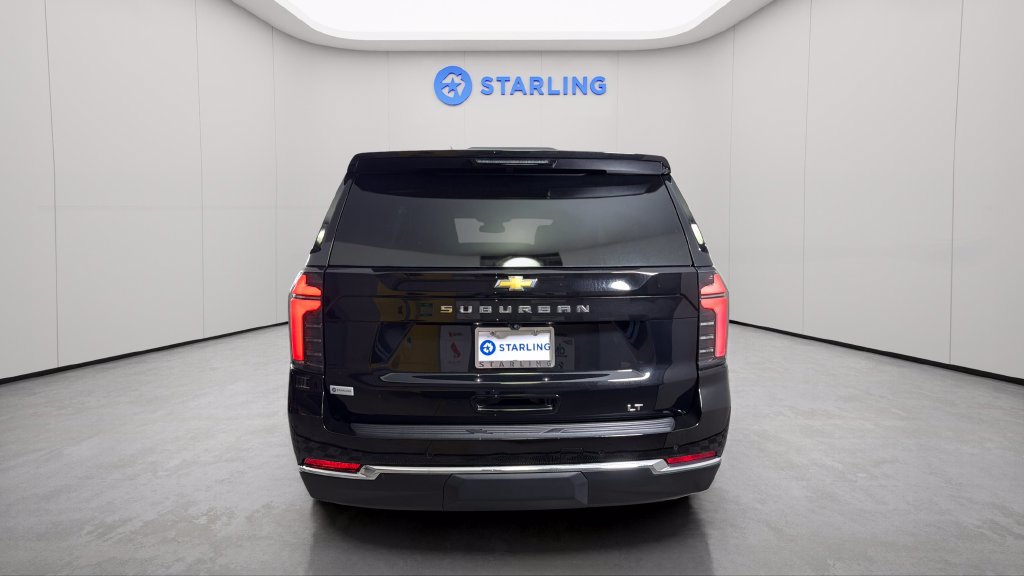 Used 2026 Chevrolet Suburban LT w/ Comfort Package AWD/4WD image 8