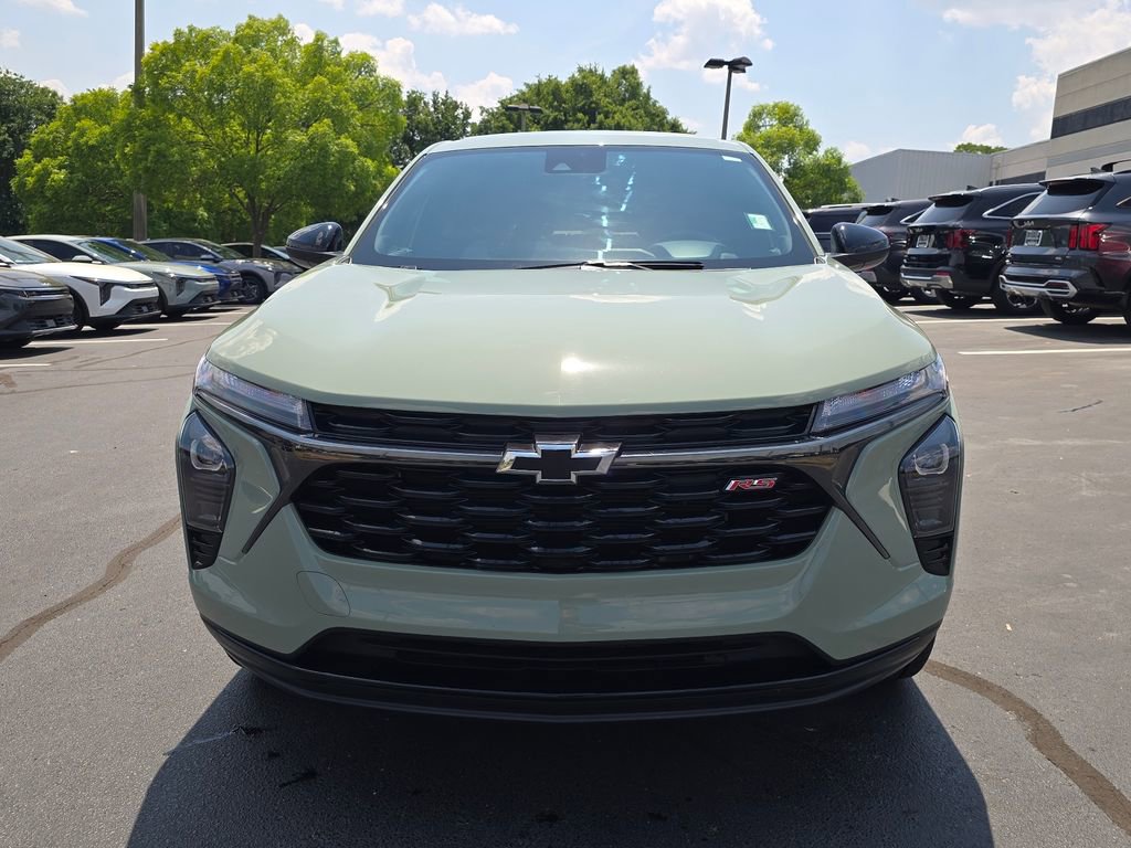 Used 2024 Chevrolet Trax RS w/ Driver Confidence Package FWD image 8