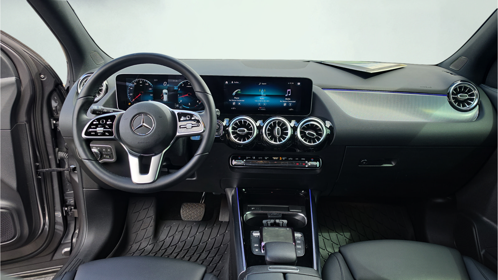 Used 2021 Mercedes-Benz GLA 250 4MATIC image 13