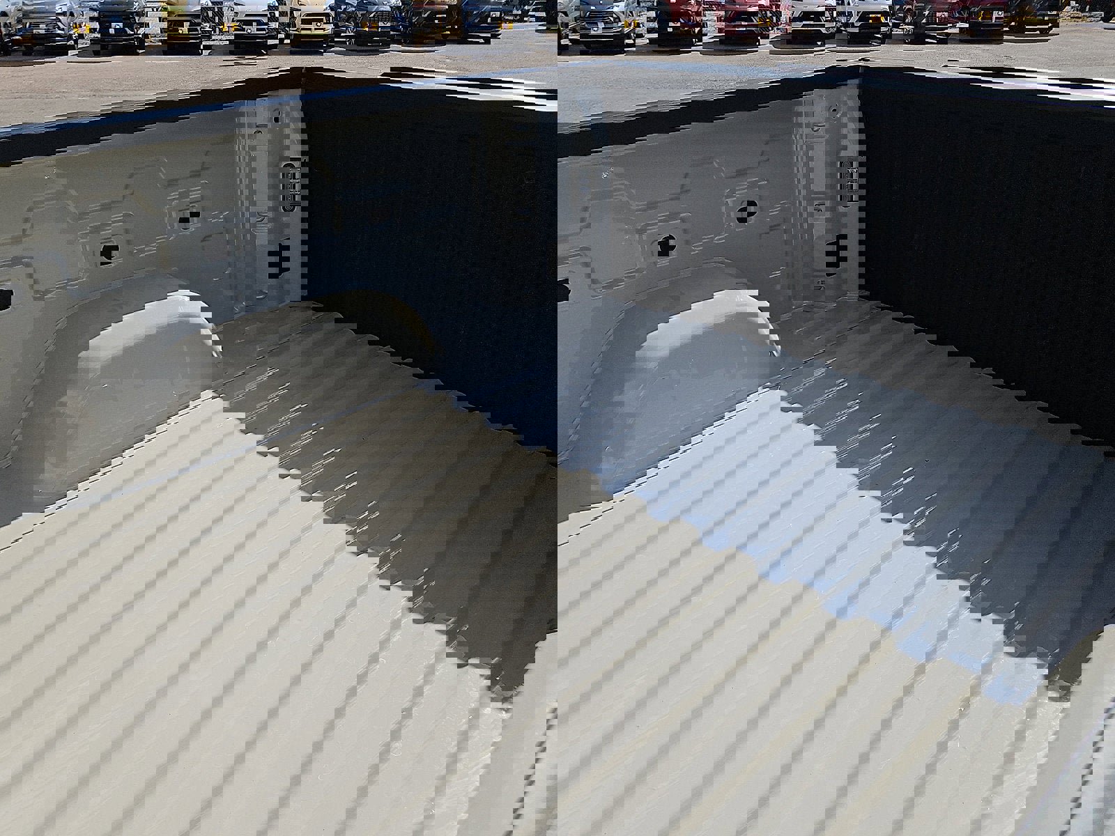 New 2026 GMC Sierra 1500 Pro w/ Pro Value Package image 9