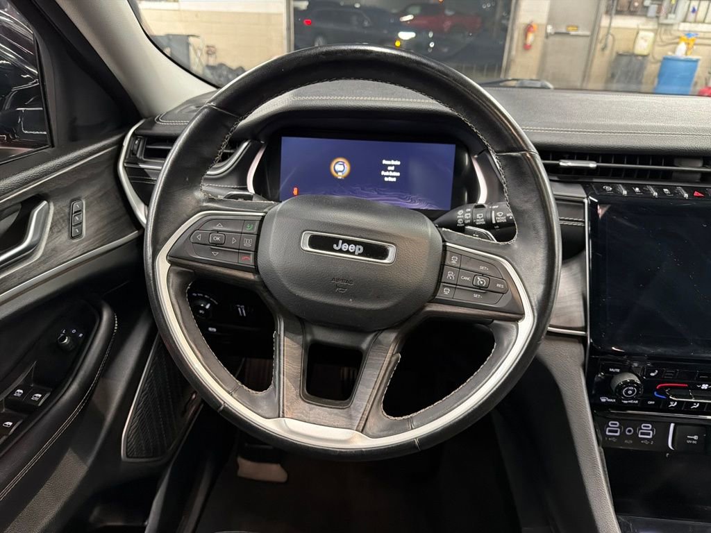 Used 2021 Jeep Grand Cherokee L Limited image 15