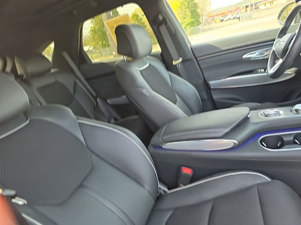 Used 2024 Genesis GV70 2.5T w/ Sport Prestige Package image 35