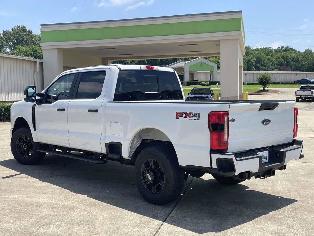 Certified 2026 Ford F250 XL w/ STX Appearance Package AWD/4WD image 5