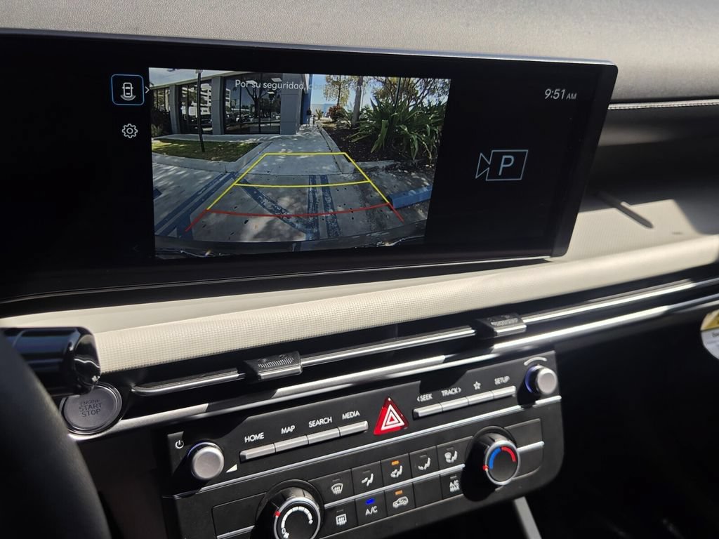 Used 2025 Hyundai Tucson SE FWD image 19