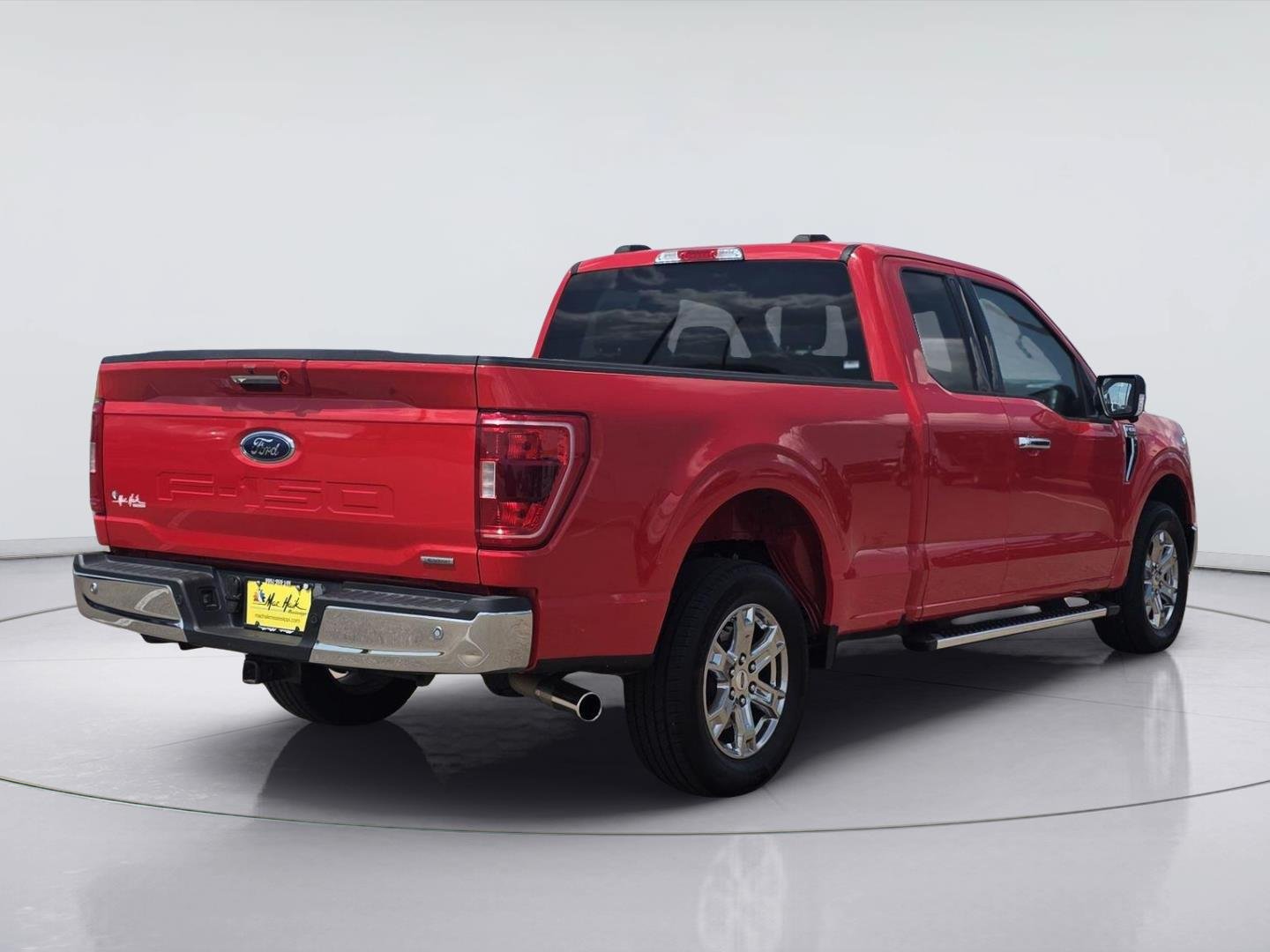 Used 2023 Ford F150 XLT w/ Equipment Group 302A High RWD image 5