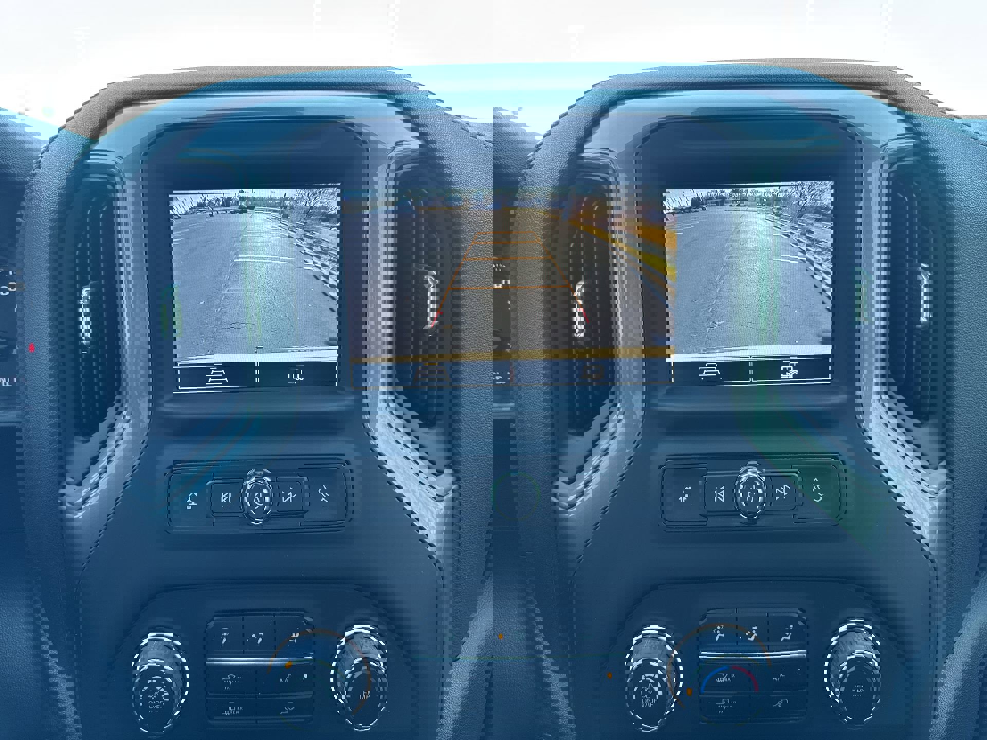 Used 2023 Chevrolet Silverado 1500 Custom Trail Boss image 17