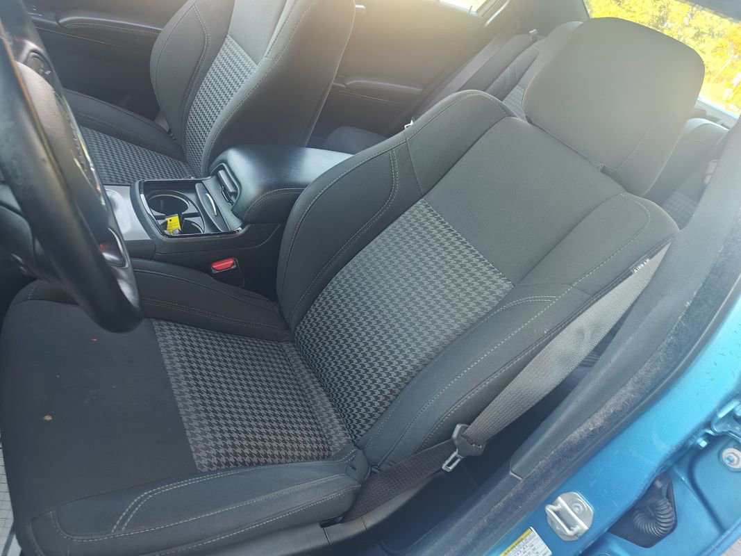 Used 2023 Dodge Charger SXT w/ Blacktop Package image 12