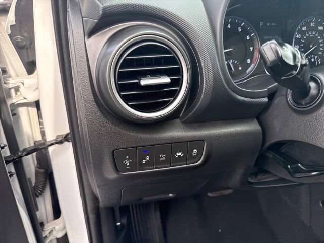 Used 2020 Hyundai Kona Ultimate w/ Cargo Package image 15