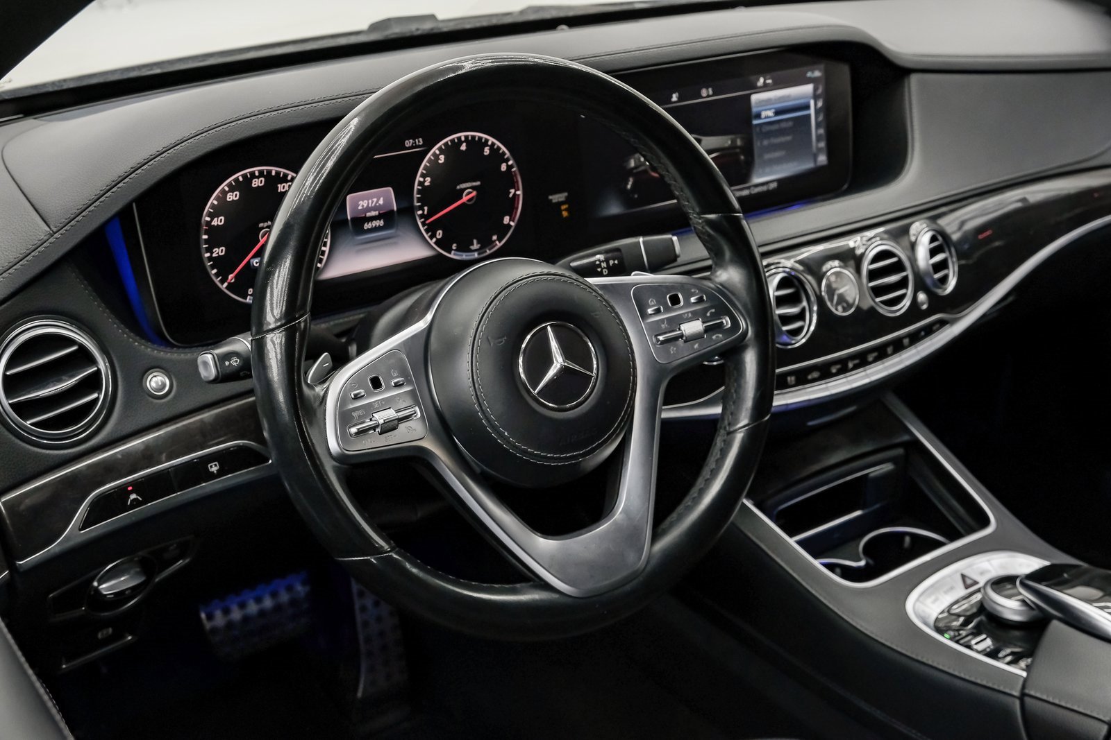 Used 2019 Mercedes-Benz S 450 Sedan image 18