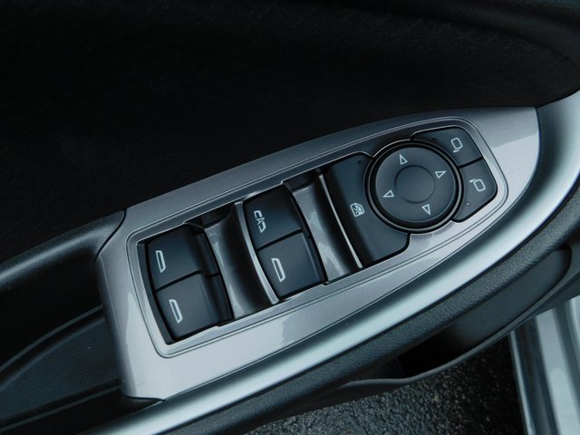 Used 2023 Chevrolet Malibu LT image 25