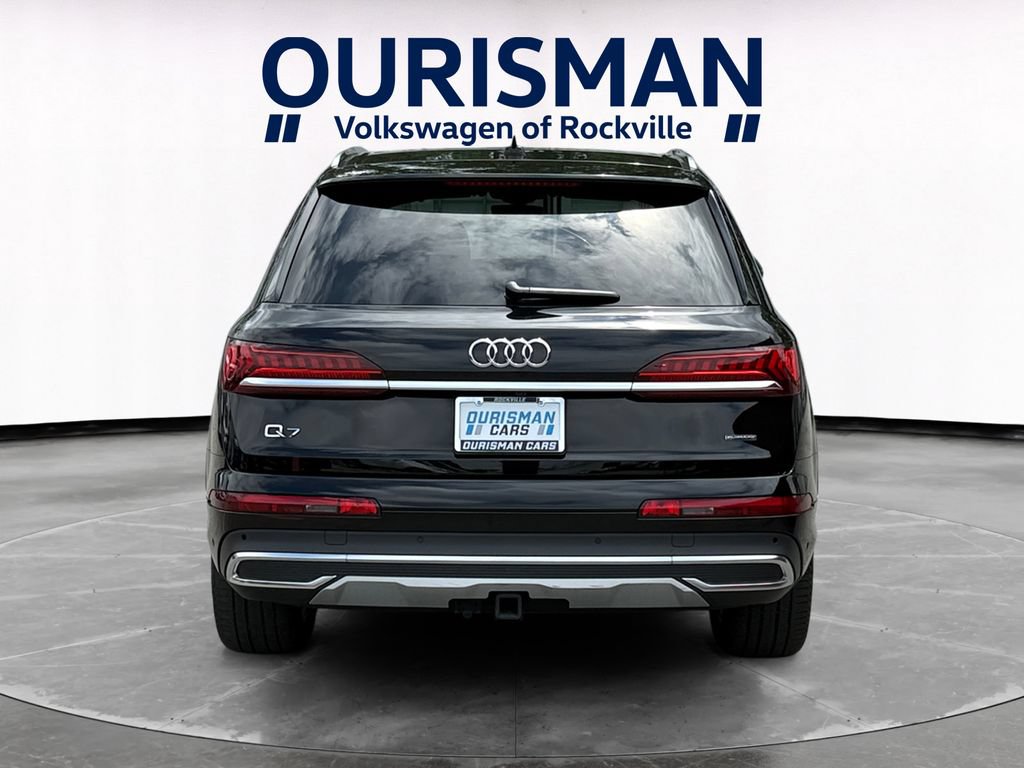Used 2023 Audi Q7 3.0T Premium w/ Convenience Package AWD/4WD image 5
