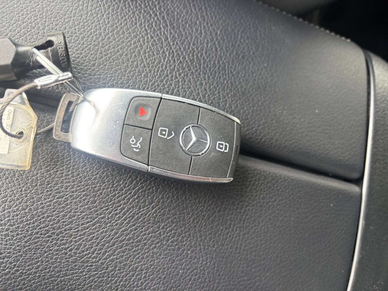 Used 2026 Mercedes-Benz GLE 350 4MATIC image 22