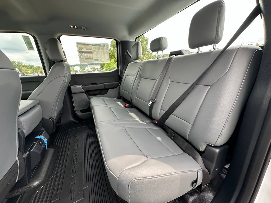 New 2026 Ford F250 XL AWD/4WD image 19