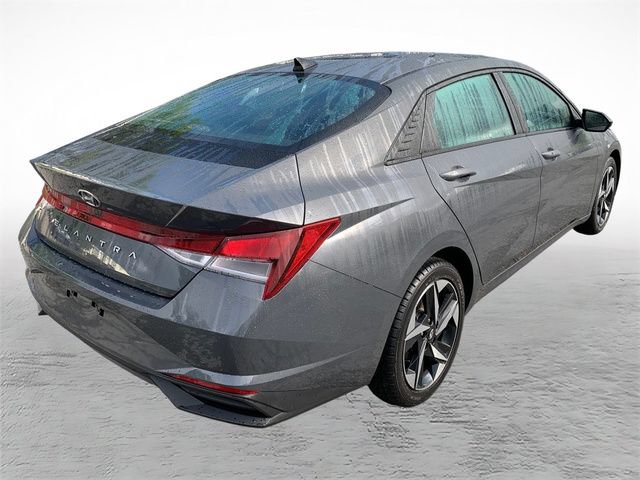 Certified 2023 Hyundai Elantra SEL w/ Convenience Package FWD image 3