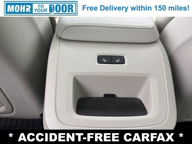 Used 2019 Volvo XC60 T5 Momentum w/ Multimedia Package image 32