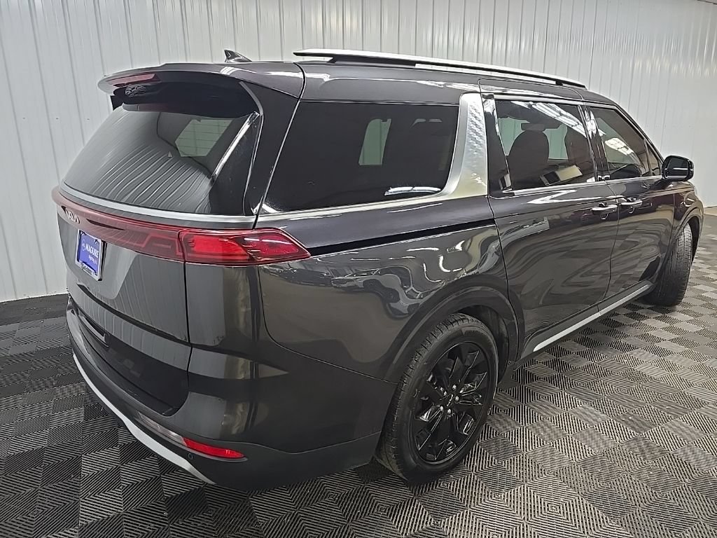Used 2022 Kia Carnival SX Prestige FWD image 10