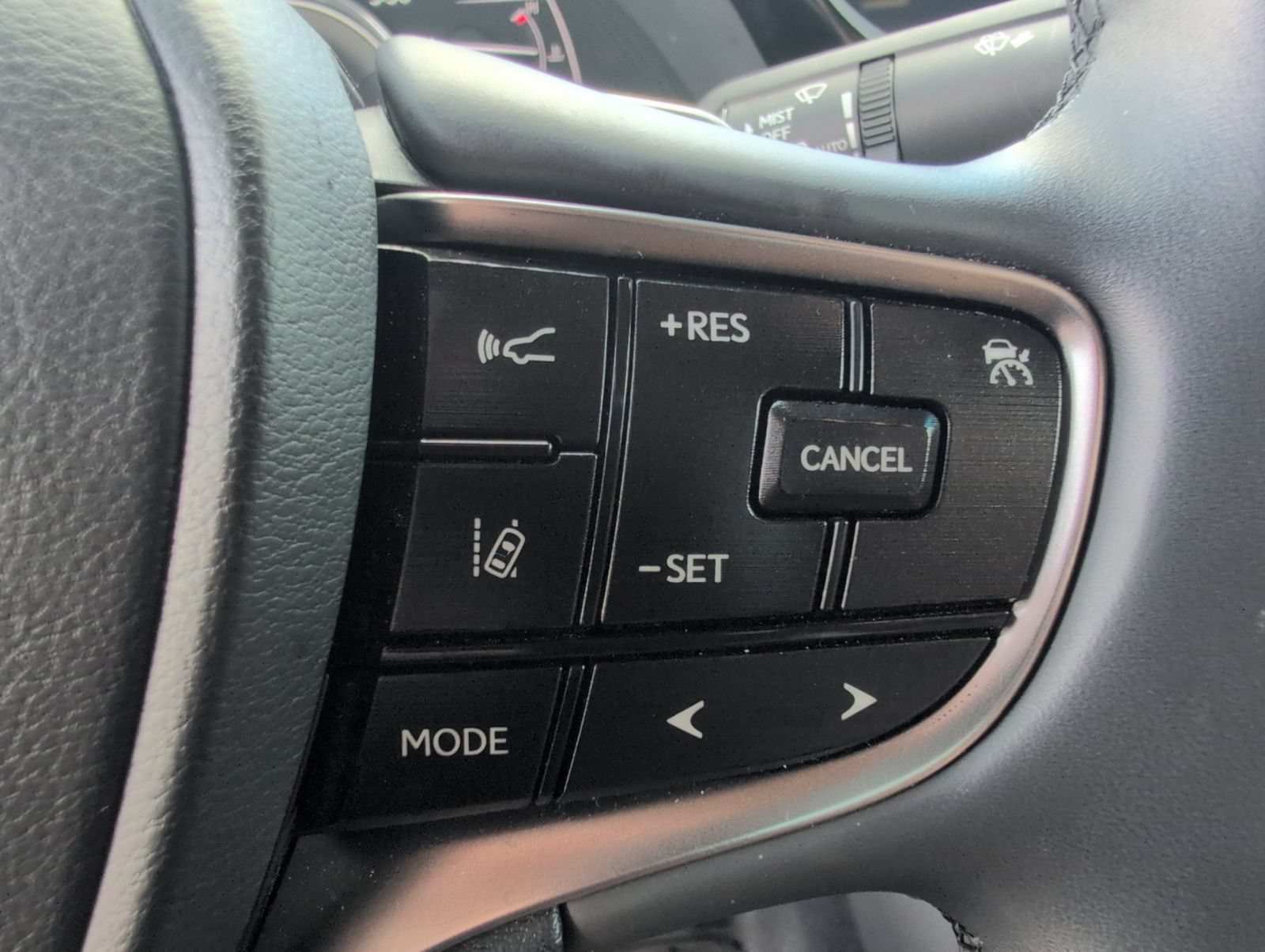 Certified 2025 Lexus ES 300h w/ Premium Package FWD image 12
