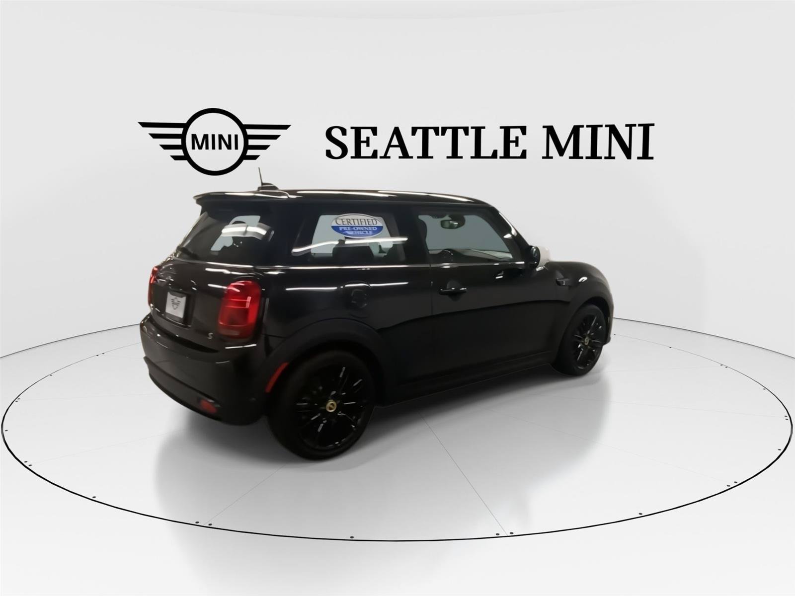 Certified 2024 MINI Cooper SE FWD image 11