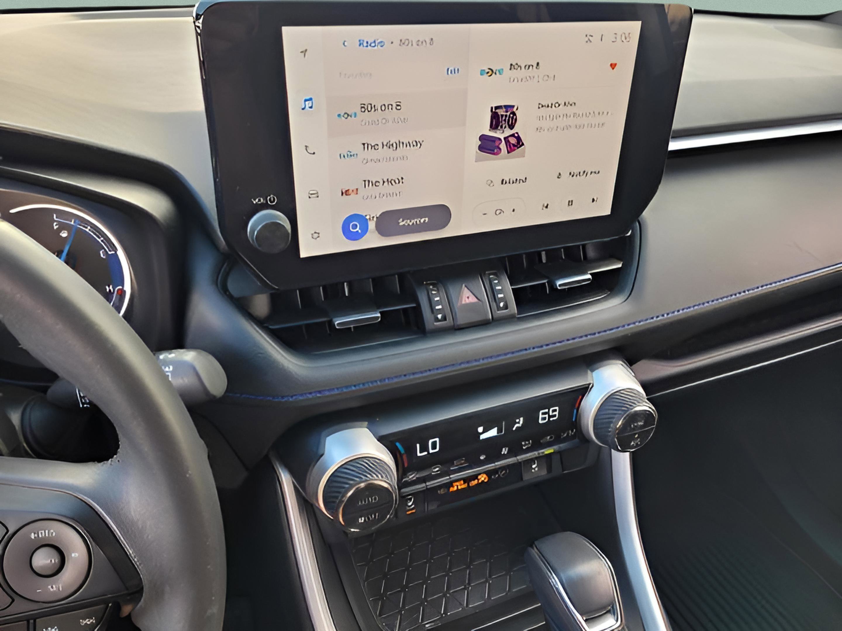 Used 2023 Toyota RAV4 XSE image 19