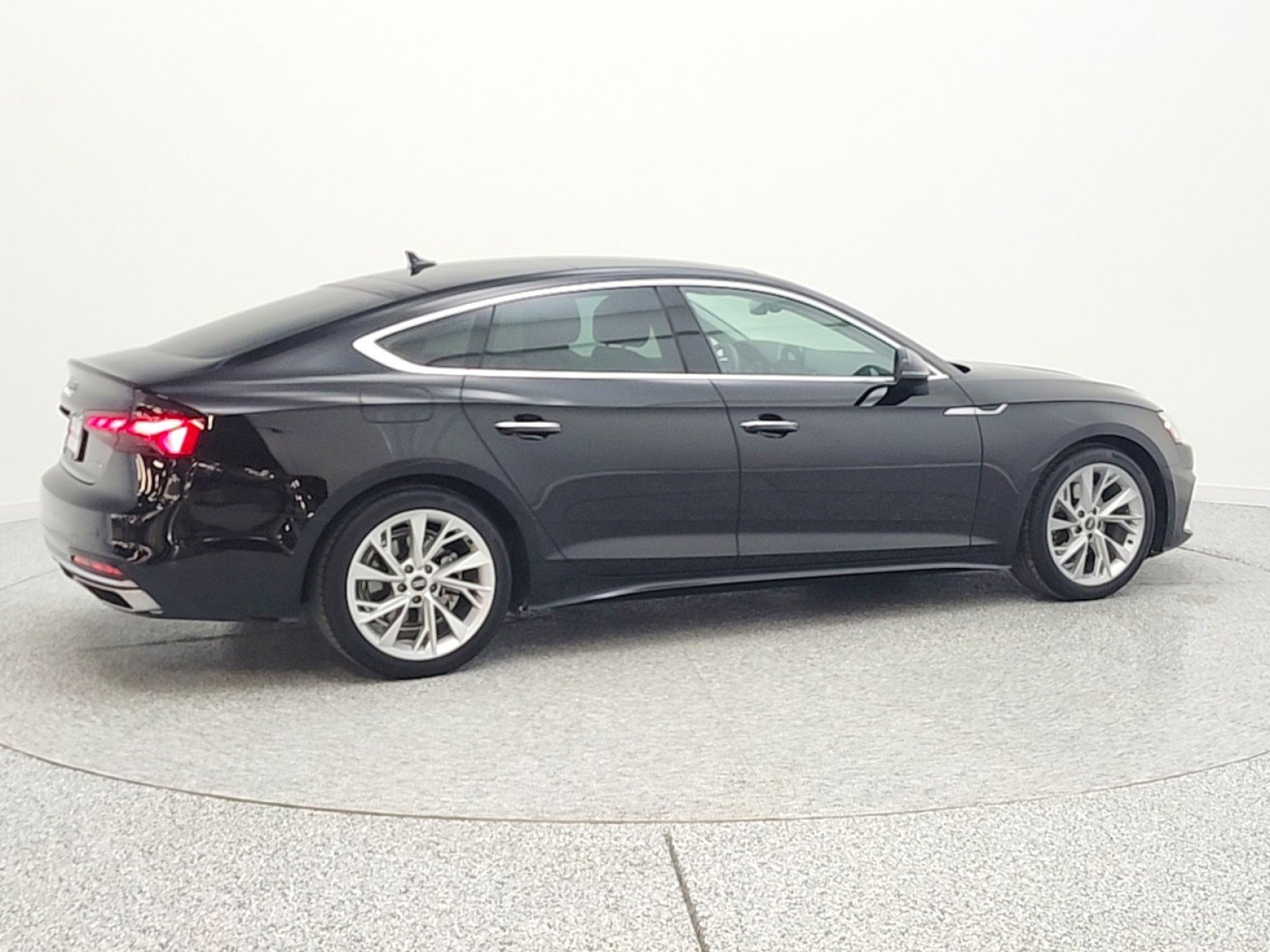 Used 2023 Audi A5 2.0T Premium w/ Convenience Package AWD/4WD image 5