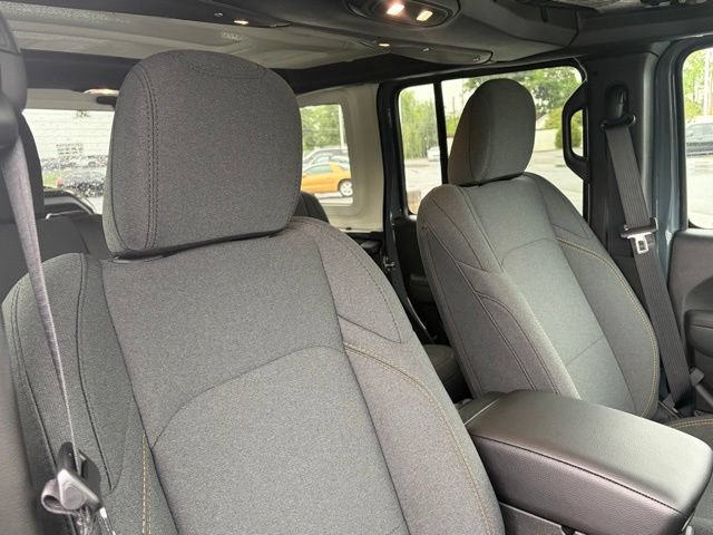 New 2026 Jeep Wrangler Unlimited Sport AWD/4WD image 29