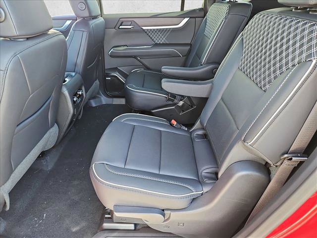 New 2026 GMC Acadia Denali w/ Super Cruise Package AWD/4WD image 16