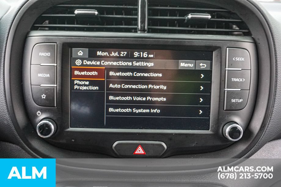 Used 2025 Kia Soul LX w/ LX Technology Package FWD image 36