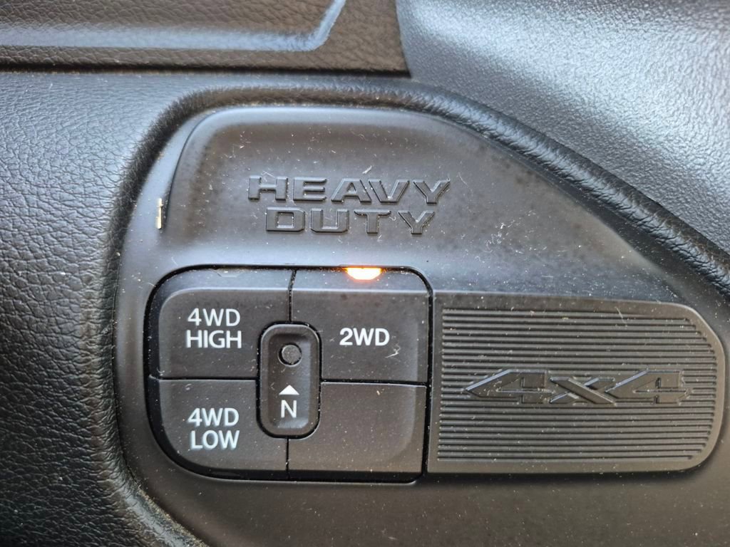 Used 2024 RAM 3500 Big Horn image 19