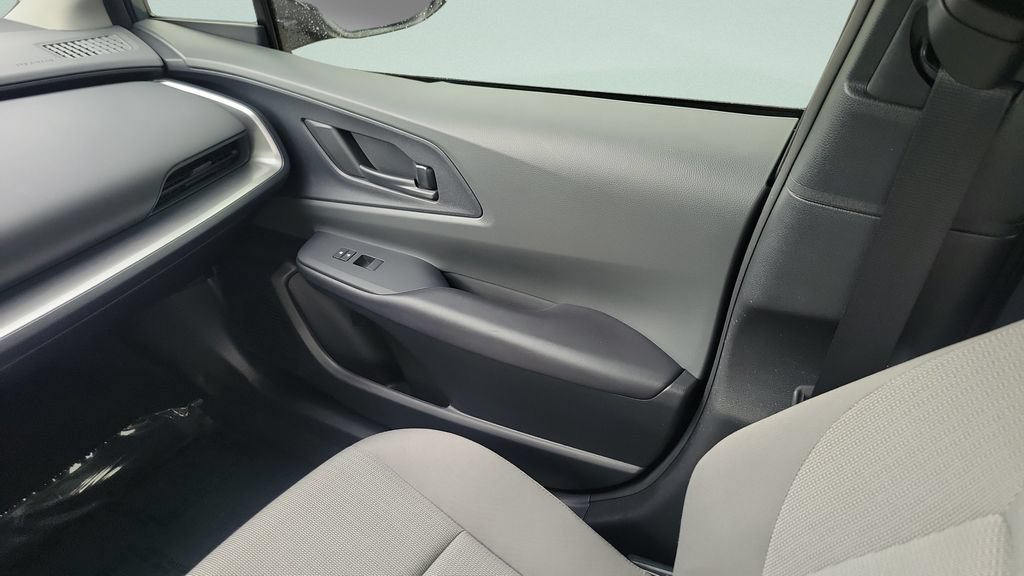 Certified 2024 Toyota Prius LE FWD image 13