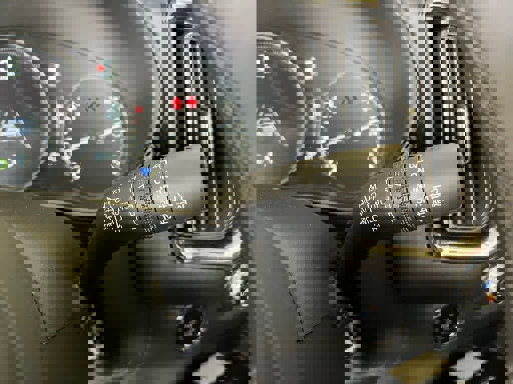 Used 2025 MAZDA CX-50 AWD 2.5 S w/ Weather Package image 24