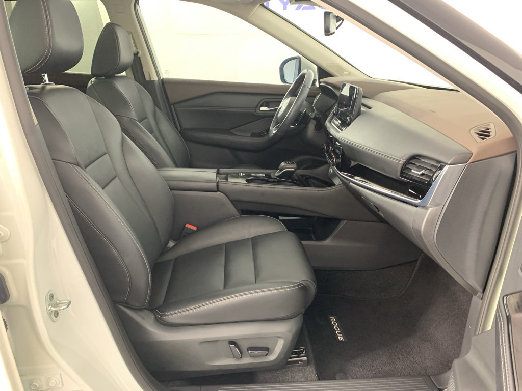 Used 2023 Nissan Rogue SL w/ SL Premium Package FWD image 41