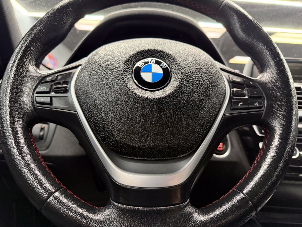 Used 2017 BMW 330i Sedan RWD image 22