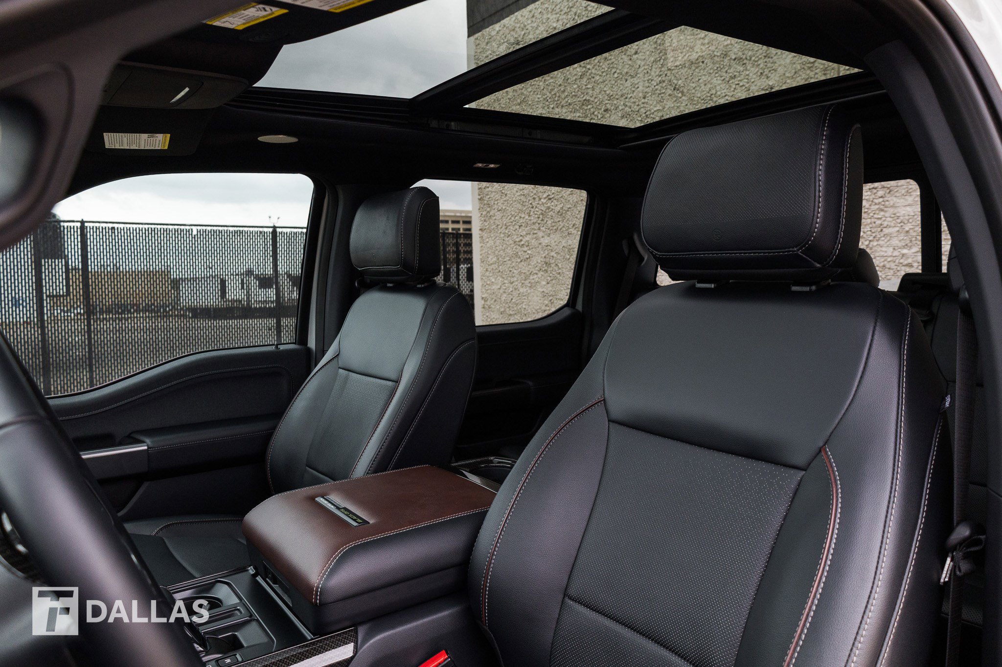 Used 2023 Ford F150 Lariat w/ Equipment Group 502A High image 23