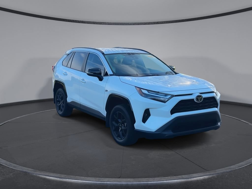 Certified 2025 Toyota RAV4 XLE FWD image 2