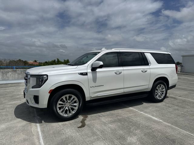 Used 2023 GMC Yukon XL SLT image 38