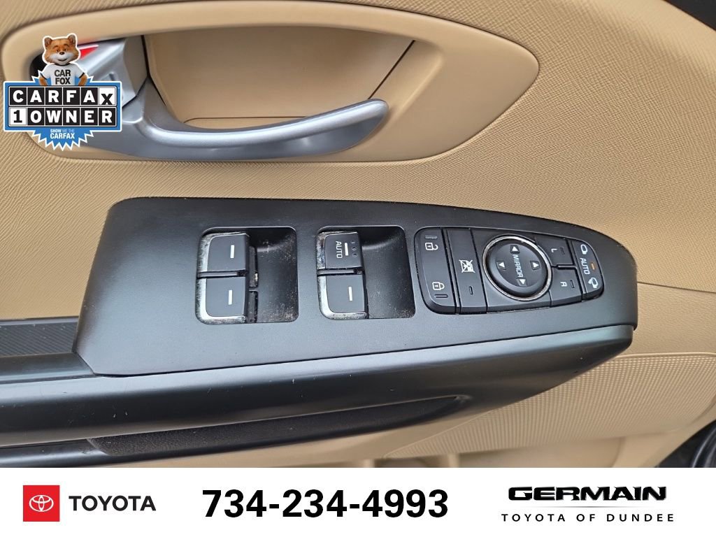 Used 2016 Kia Sedona LX w/ Option Group 020 image 23