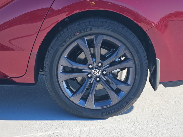 New 2026 Toyota Sienna XSE FWD image 10