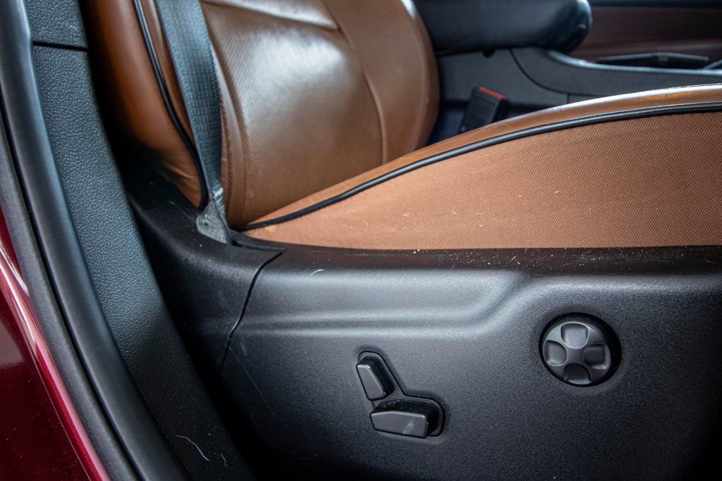 Used 2017 Jeep Grand Cherokee Summit w/ Trailer Tow Group IV image 40