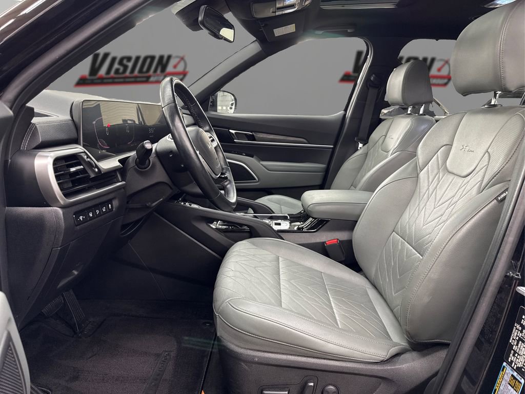 Used 2023 Kia Telluride EX X-Line image 9