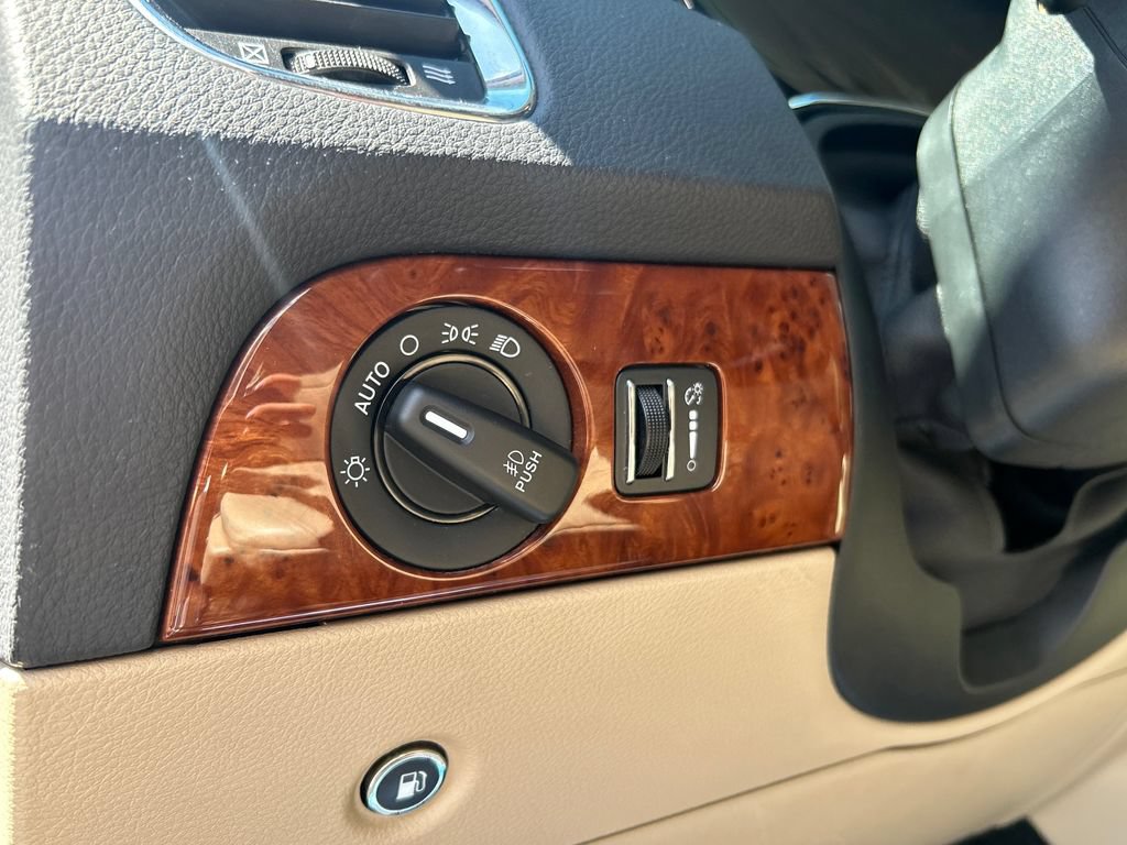 Used 2017 Dodge Durango Citadel w/ Premium Entertainment Group AWD/4WD image 23