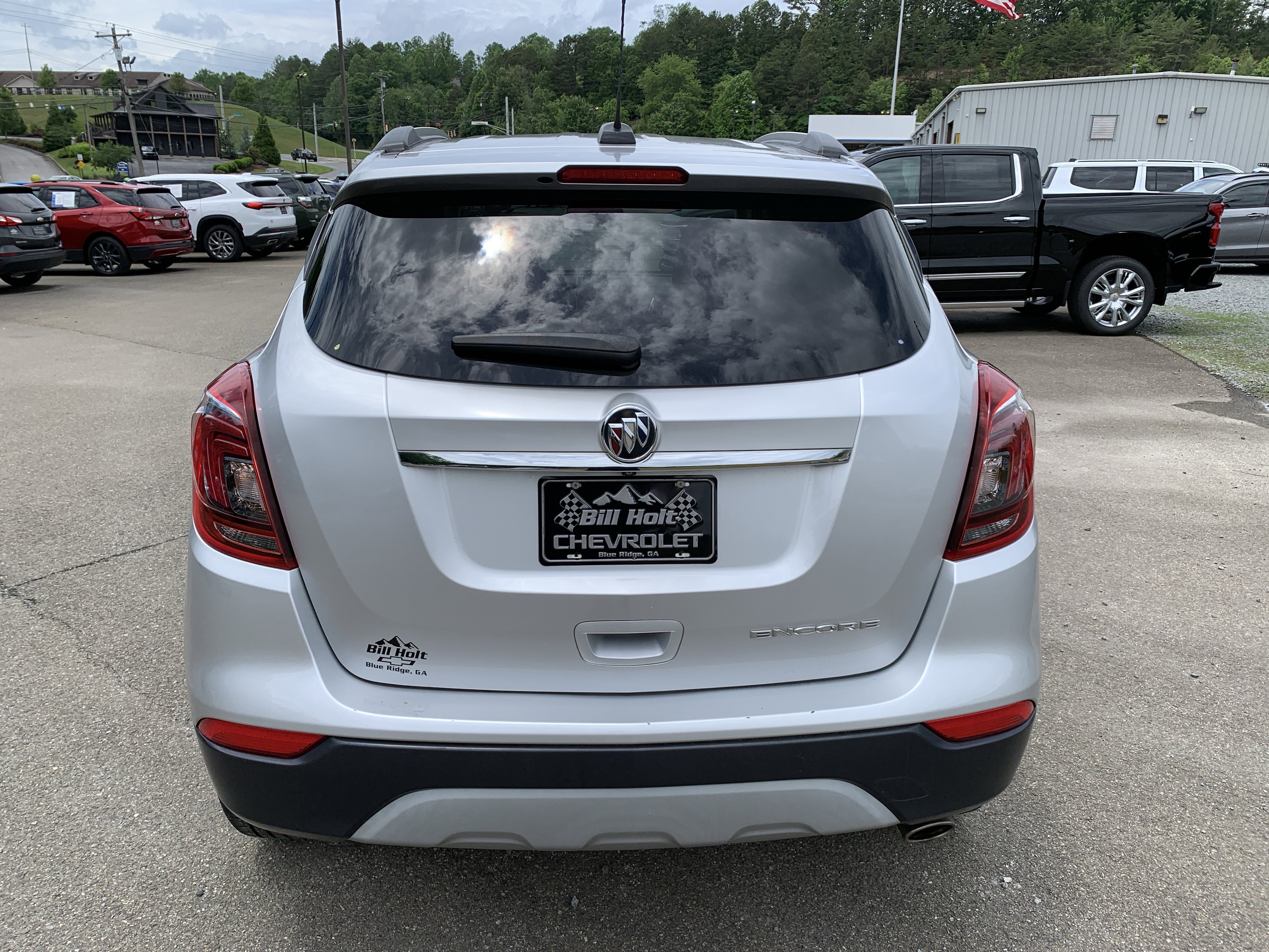 Used 2019 Buick Encore Preferred FWD image 3