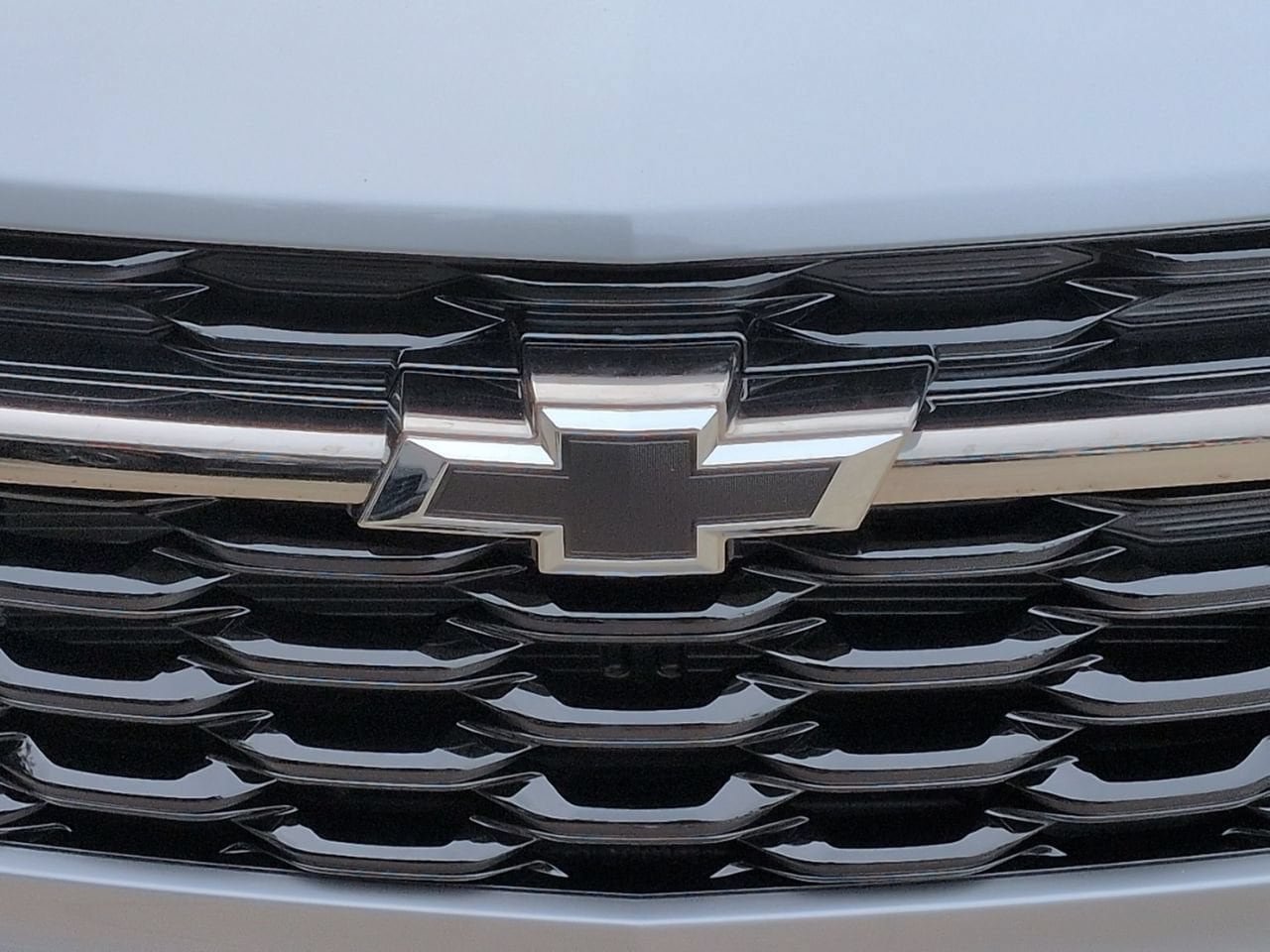 New 2026 Chevrolet Trax RS w/ Driver Confidence Package FWD image 5