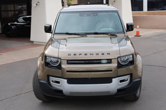 Used 2024 Land Rover Defender 130 S AWD/4WD image 8