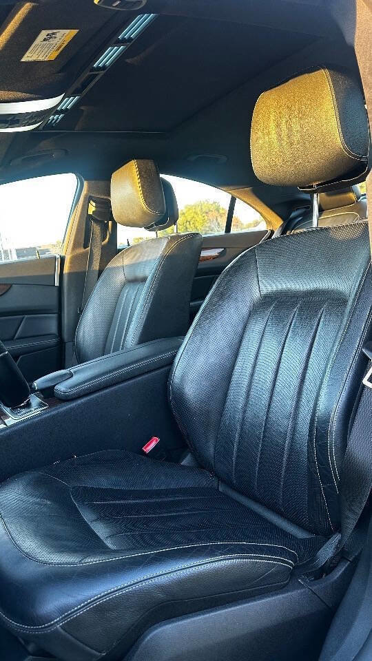 Used 2014 Mercedes-Benz CLS 550 4MATIC image 30