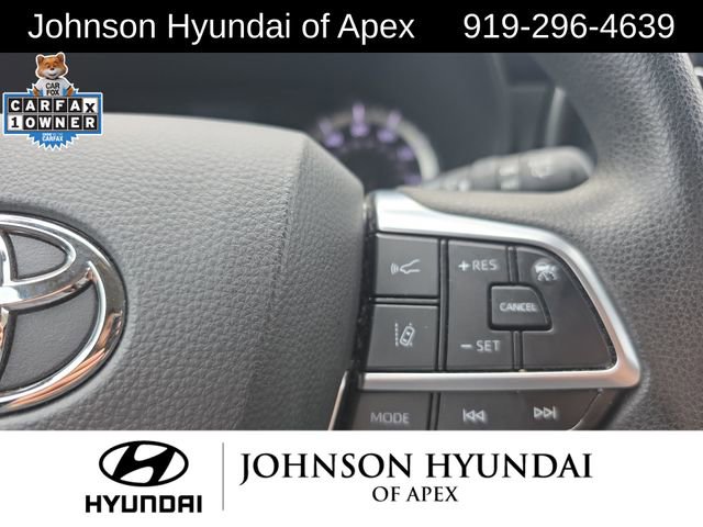 Used 2021 Toyota Highlander L image 30