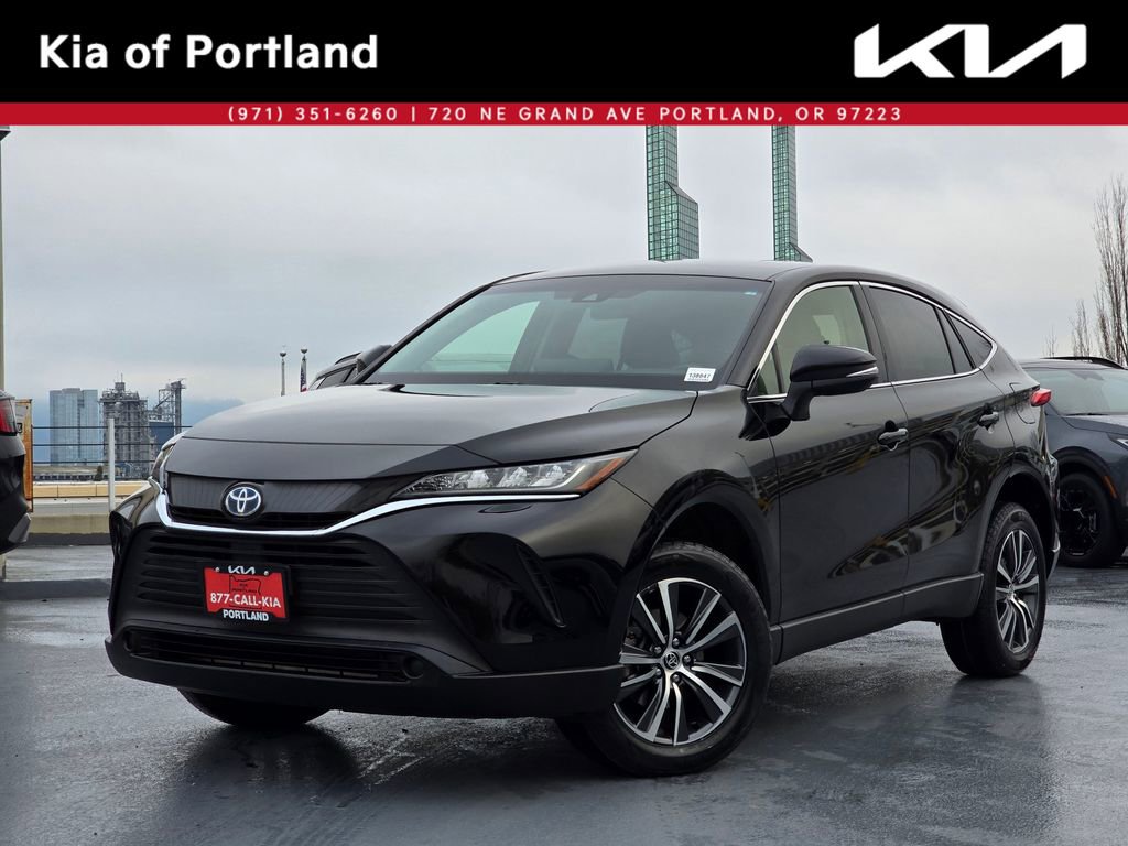 Used 2022 Toyota Venza LE 360° Tour